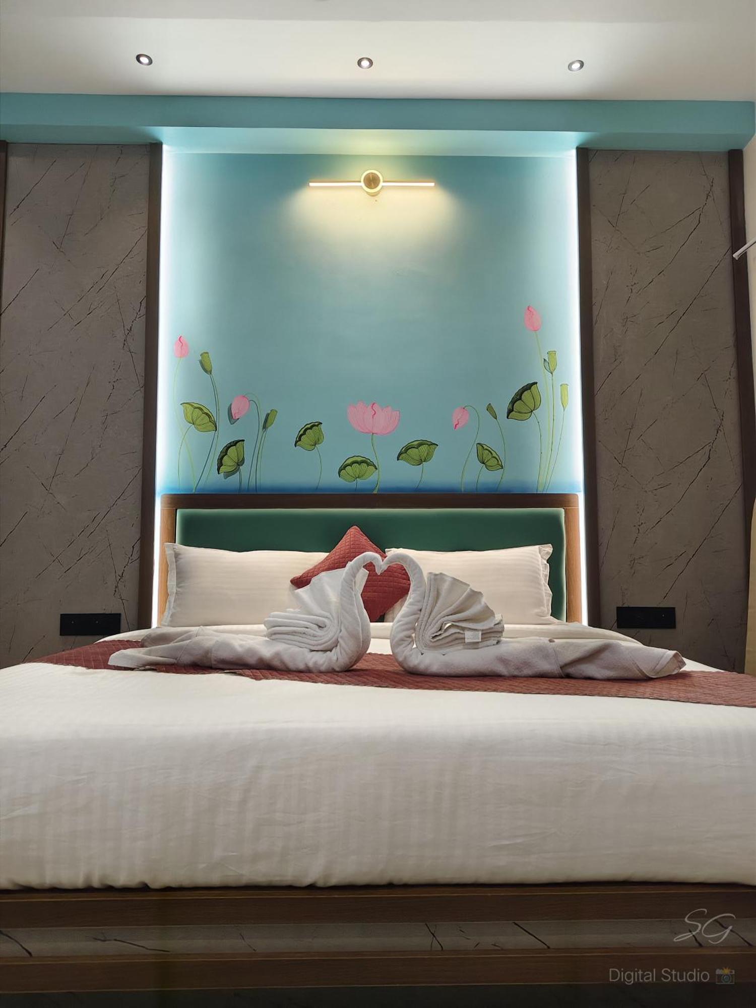 Shree Jalaram Resort Kodāe エクステリア 写真